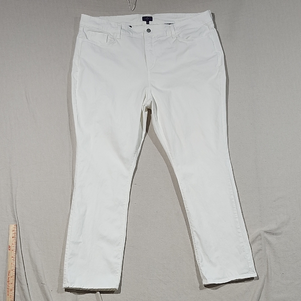 NYDJ Womens Classic White Straight Leg Jeans Size 22W Stretch Summer‎ Staple